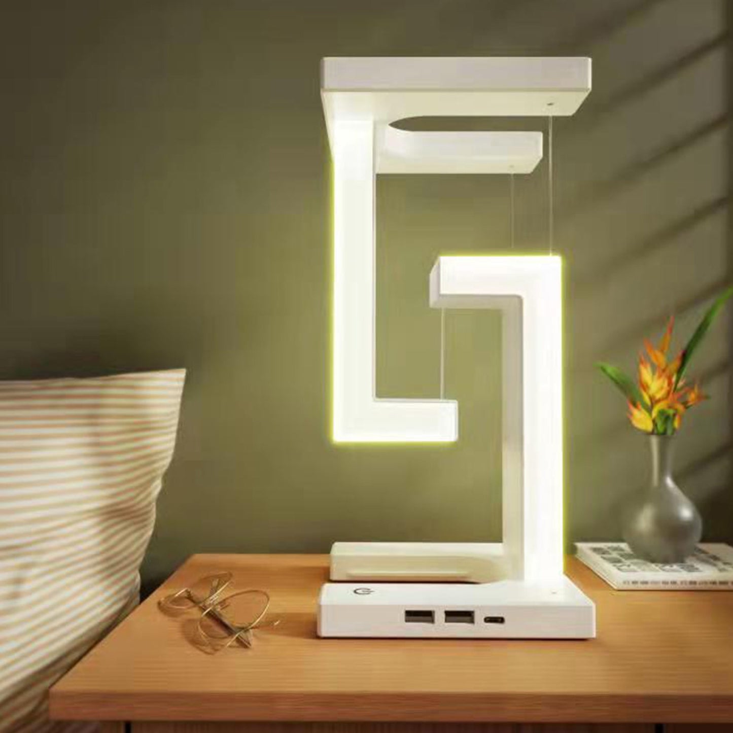 Smart LED Anti-Gravity Lamp